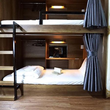 Bui Vien Street Hostel Thành Pho Ho Chí Minh Esterno foto