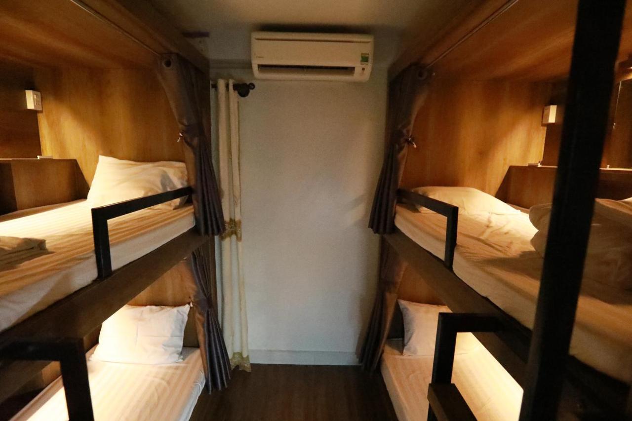 Bui Vien Street Hostel Thành Pho Ho Chí Minh Esterno foto