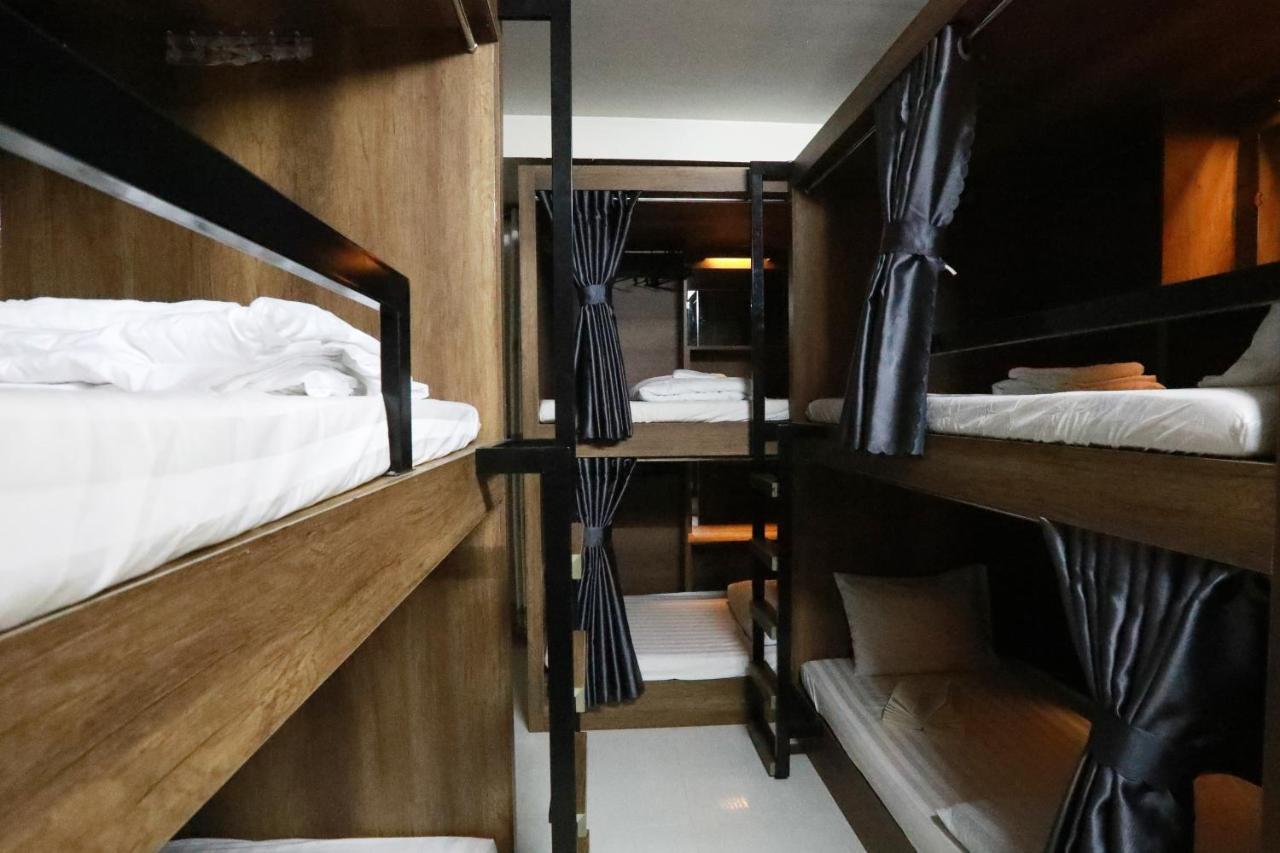 Bui Vien Street Hostel Thành Pho Ho Chí Minh Esterno foto