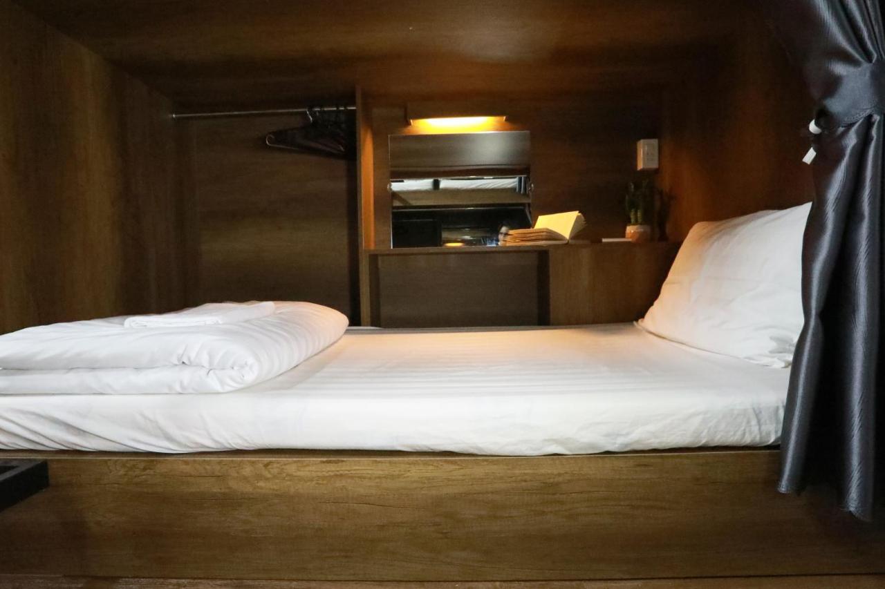 Bui Vien Street Hostel Thành Pho Ho Chí Minh Esterno foto