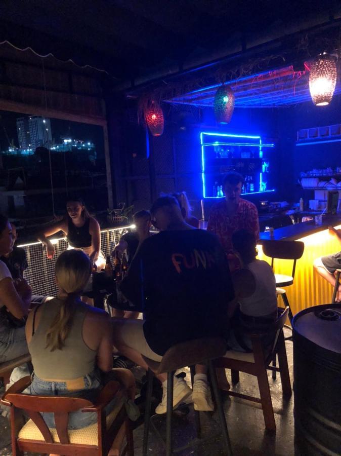Bui Vien Street Hostel Thành Pho Ho Chí Minh Esterno foto